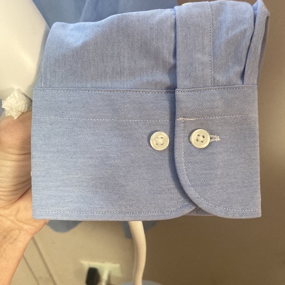 Uniqlo button down shirt - Picture 9 of 10